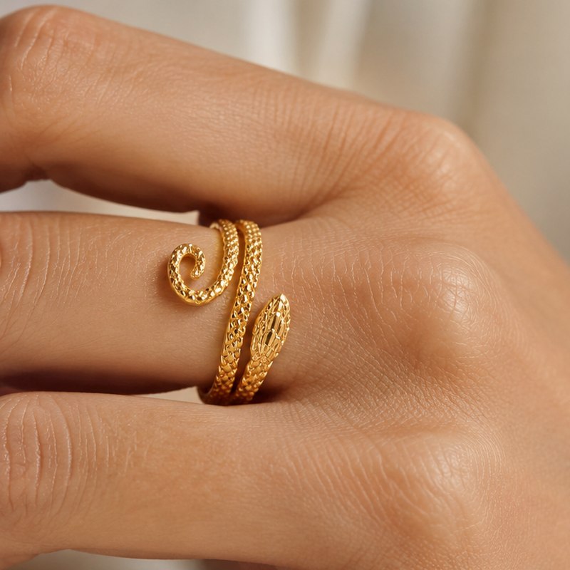 Serpente Snake Wrap Ring