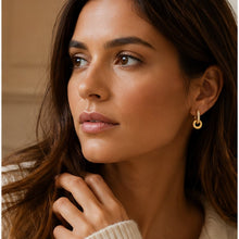 Cerchio Charm Hoops