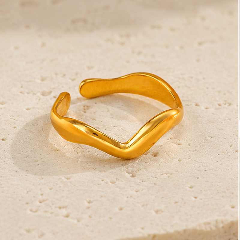 Cresta Wave Open Ring