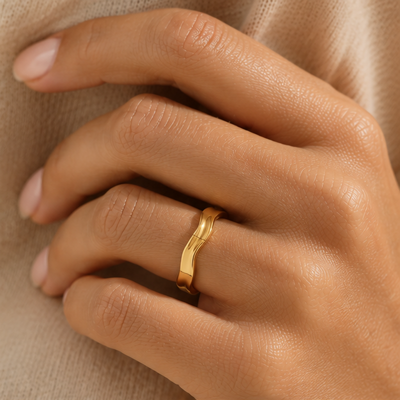 Marea Organic Band Ring — detail view