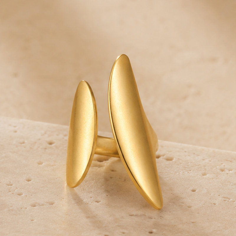 Seme Double Oval Ring