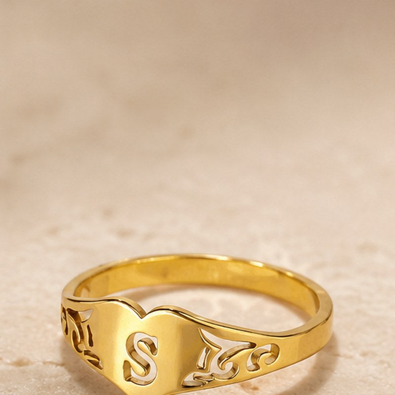 Sigillo Heart Signet Ring